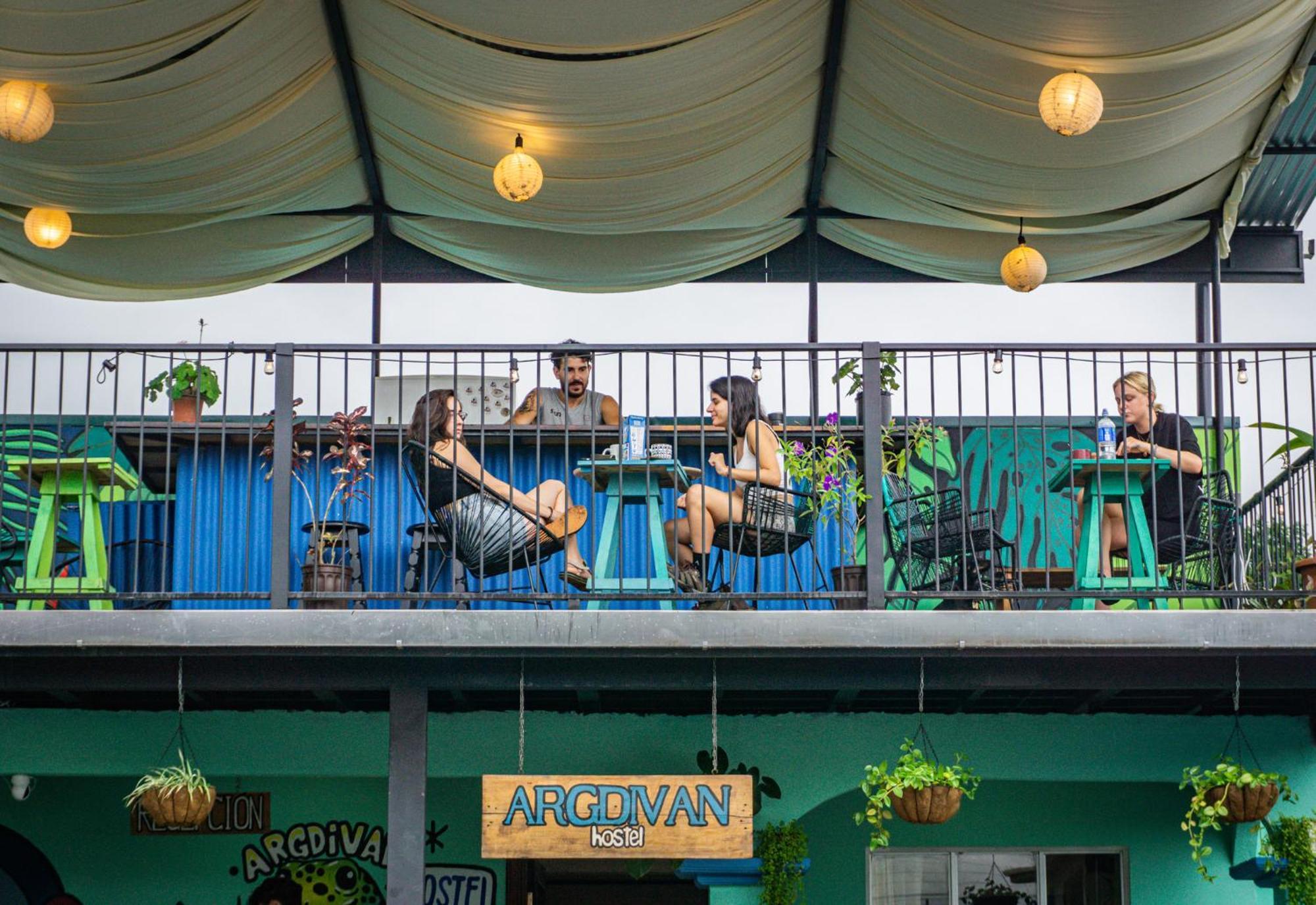 Argdivan Hostel La Fortuna Exterior foto
